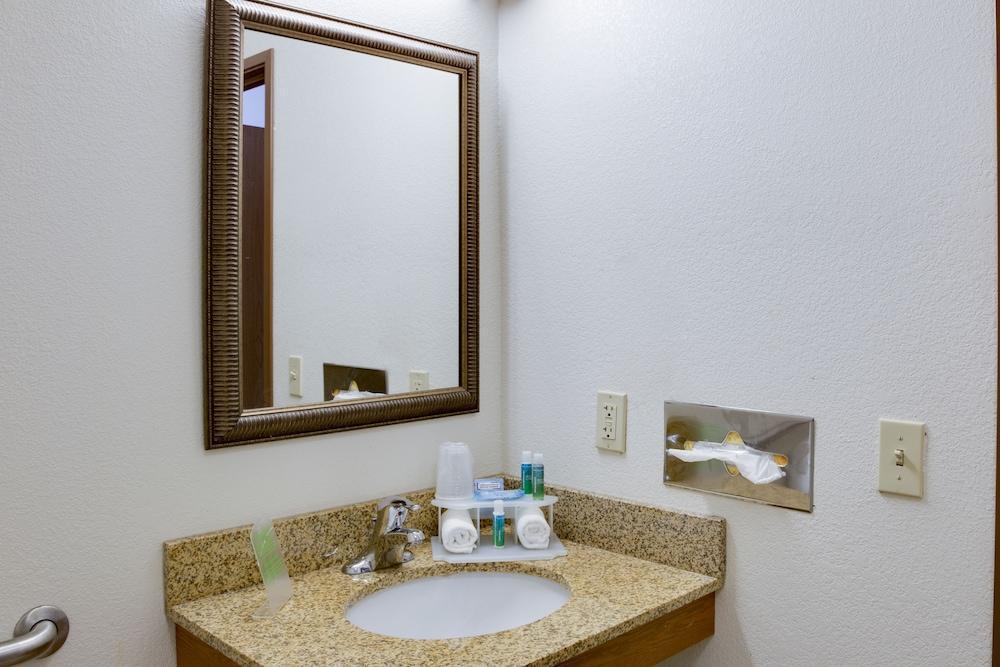 Holiday Inn Express Hotel & Suites Mattoon By Ihg מראה חיצוני תמונה