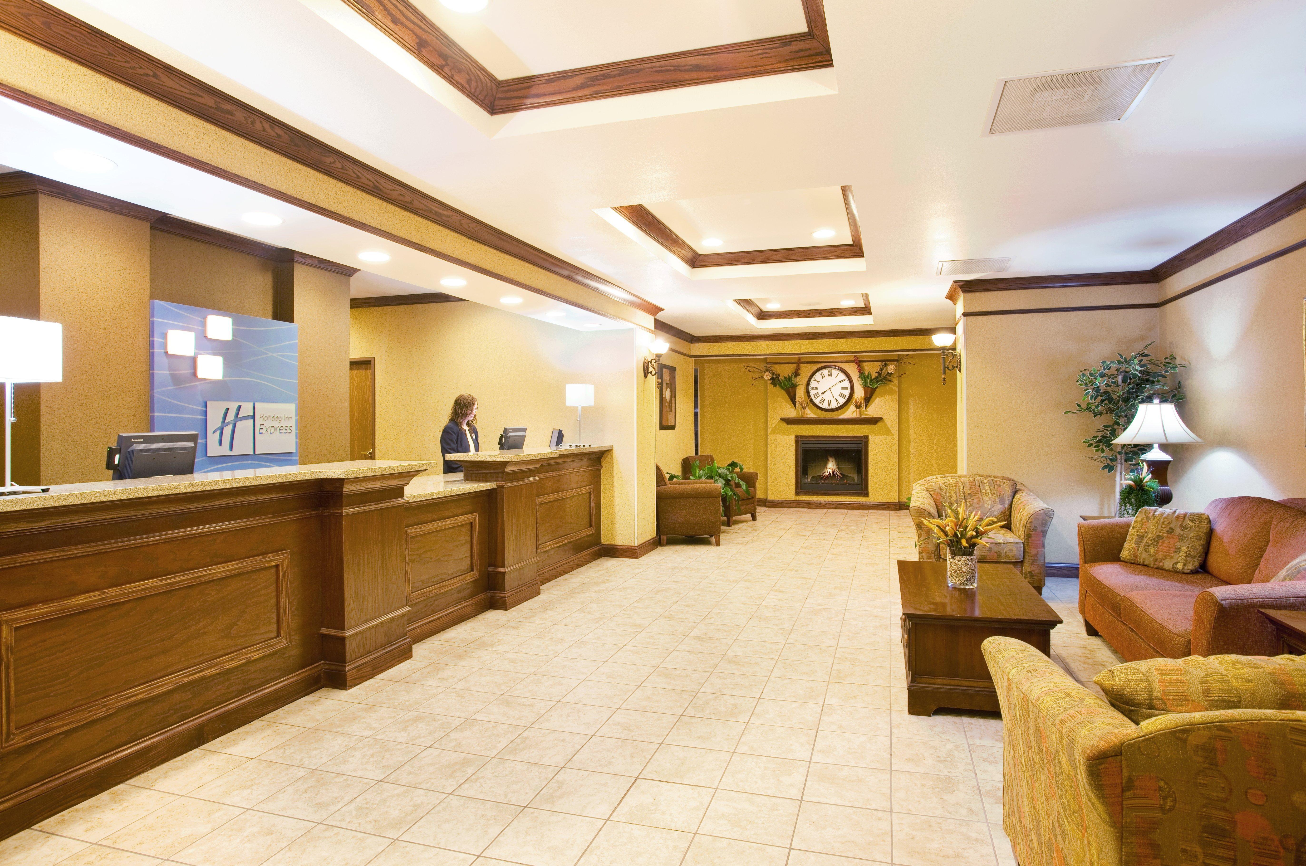 Holiday Inn Express Hotel & Suites Mattoon By Ihg מראה חיצוני תמונה